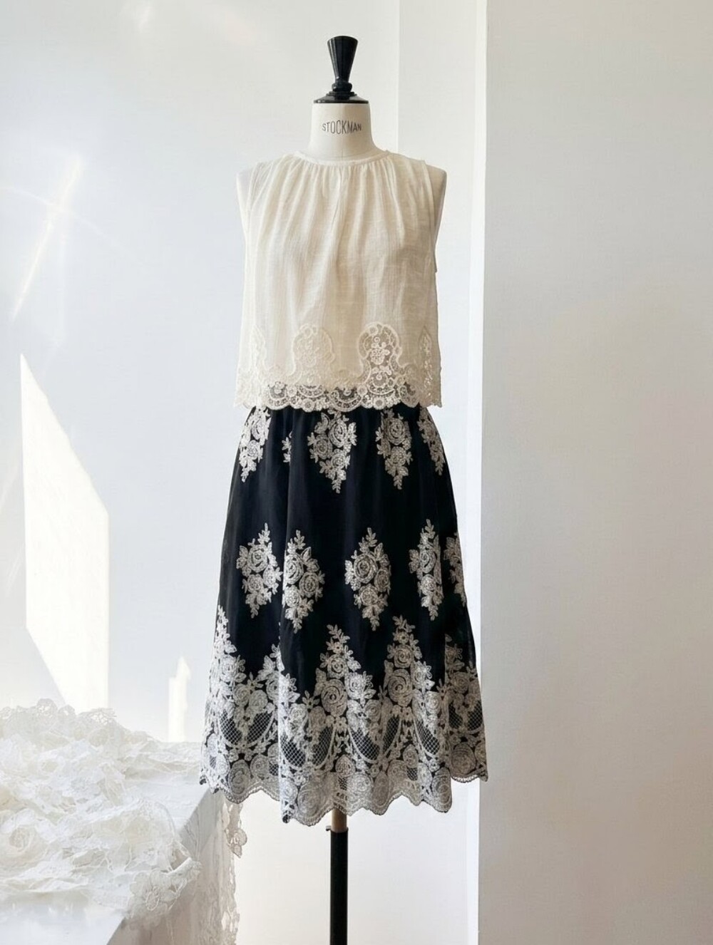 Vintage Black A-Line Skirt with White Floral Lace Embroidery
